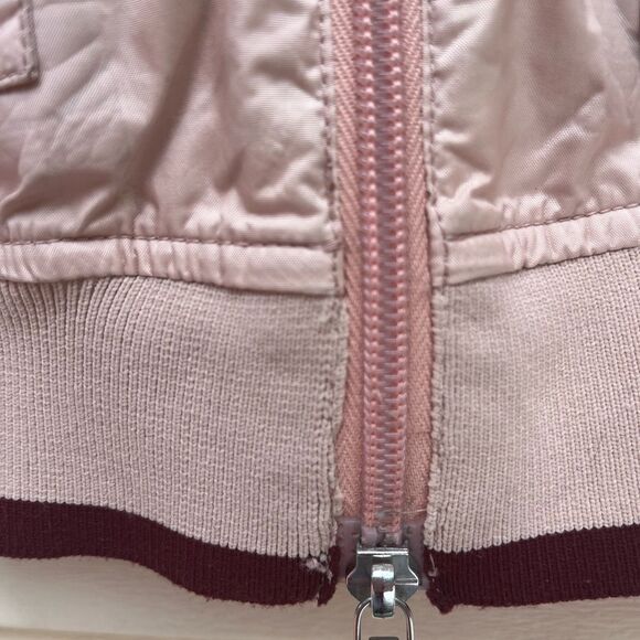 Authentic Prada pink nylon full zipper light jacket. Classic collar trim, Small. - Picture 4 of 11